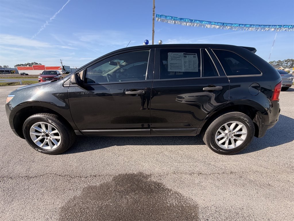 2014 Ford Edge SE's photo