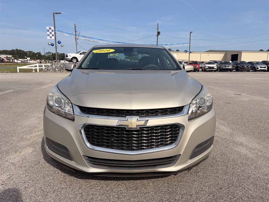 2016 Chevrolet Malibu 1LT's photo