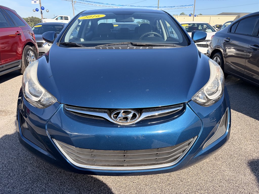 2016 Hyundai Elantra 1.8 SE M/T's photo